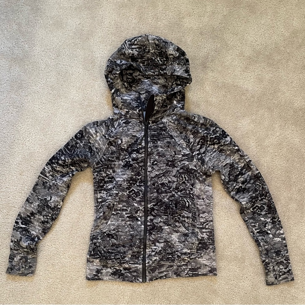 Lululemon zip hooded jacket